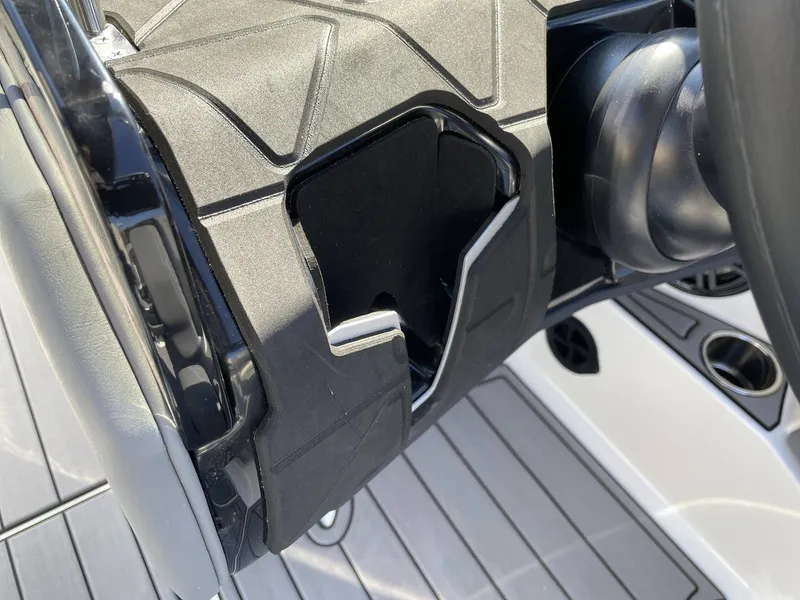 Slide: The Image of Nautique Super Air Nautique GS22 2026 - 31