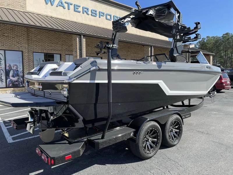 Slide: The Image of Nautique Super Air Nautique GS22 2026 - 8