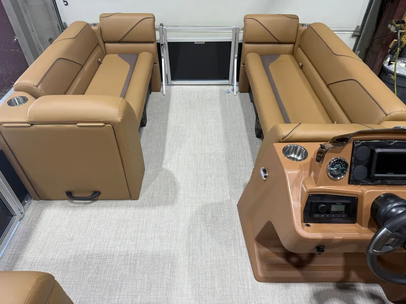 Slide: The Image of Tahoe Sport 2180 Cruise & Honda 4-Stroke EFI 2026 - 23