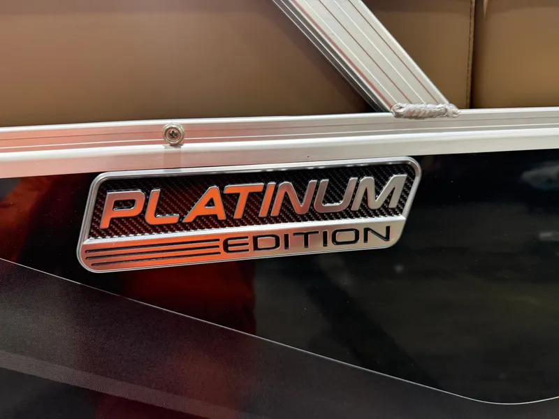 Slide: The Image of Tahoe Sport 2180 Cruise & Honda 4-Stroke EFI 2026 - 35