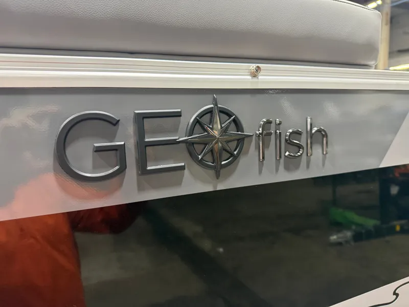 Slide: The Image of Tahoe GEOfish 2385 Rear Fish Tritoon & Honda 4-Stroke EFI 2026 - 39