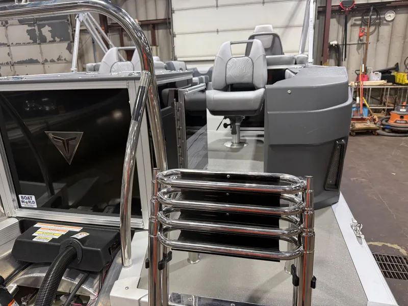 Slide: The Image of Tahoe GEOfish 2385 Rear Fish Tritoon & Honda 4-Stroke EFI 2026 - 48