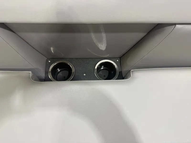 Slide: The Image of Princecraft Vectra 23 RL 2026 - 20