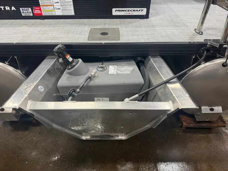 Slide: The Image of Princecraft Vectra 23 RL 2026 - 32