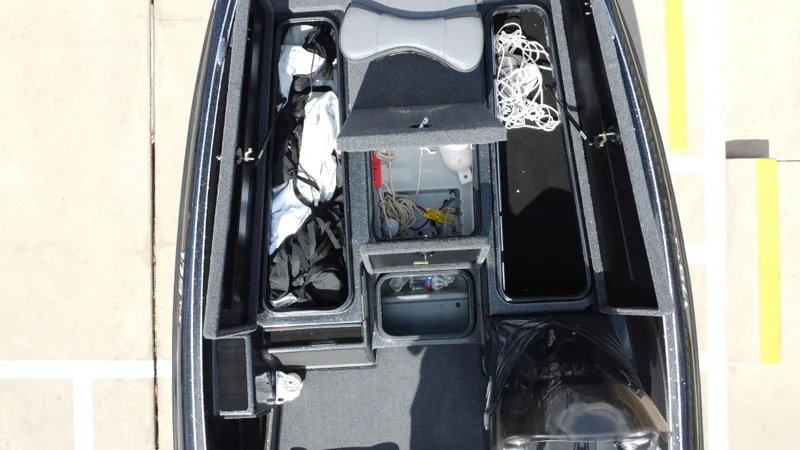 Slide: The Image of Triton 179 TrX 2023 - 25