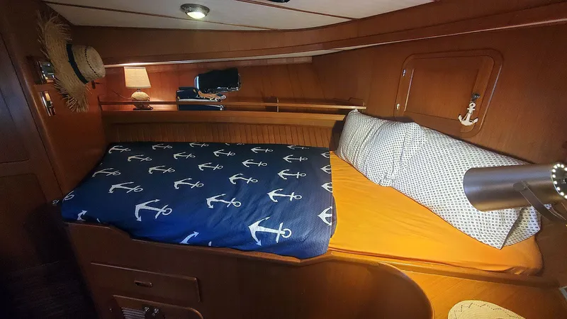 Slide: The Image of Guest Stateroom Port - 21