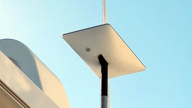 Slide: The Image of StarLink Satellite System - 73