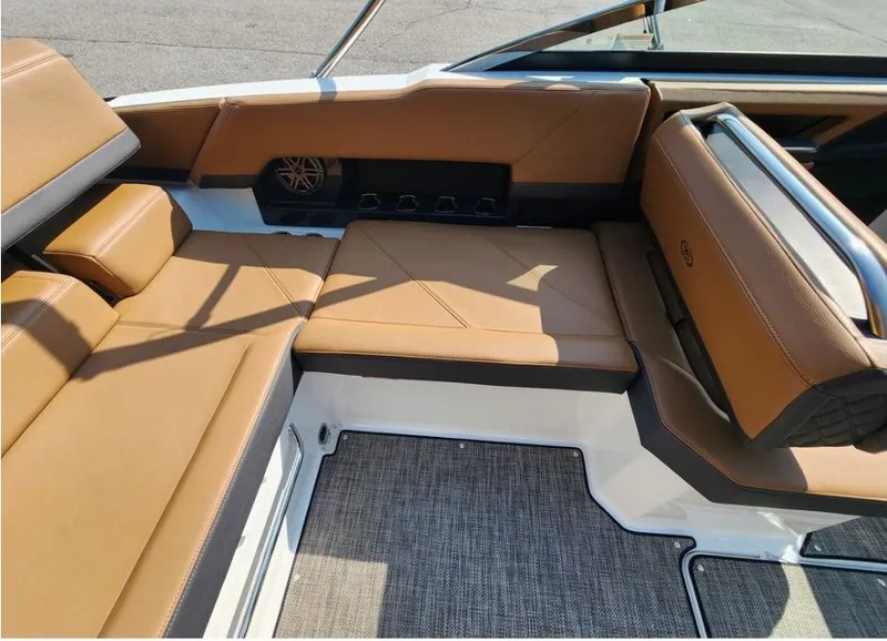 Slide: The Image of Cobalt R4 2023 - 10