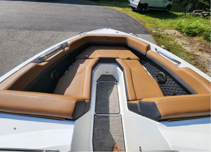 Slide: The Image of Cobalt R4 2023 - 4