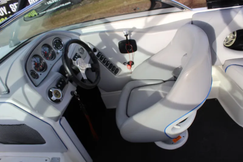 Slide: The Image of Centurion Enzo SV240 2007 - 10