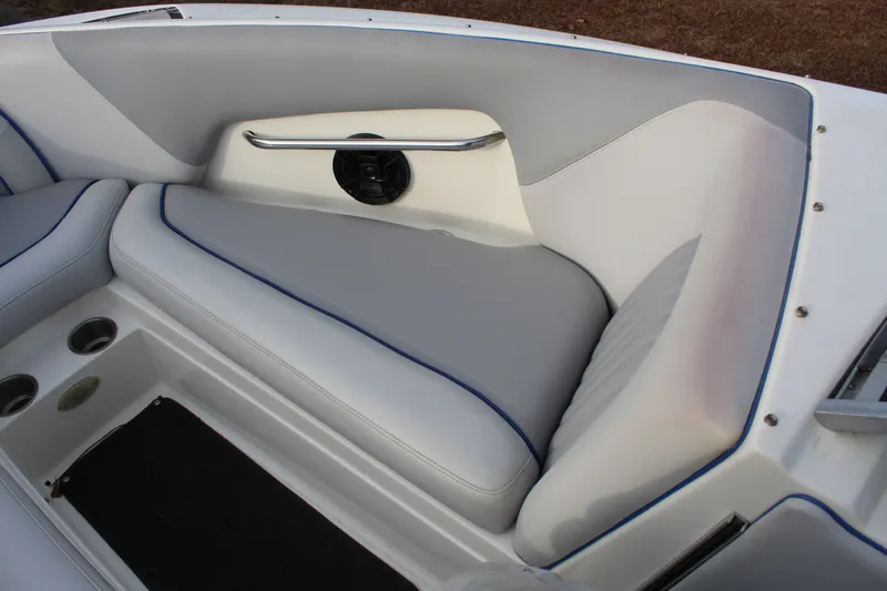 Slide: The Image of Centurion Enzo SV240 2007 - 18