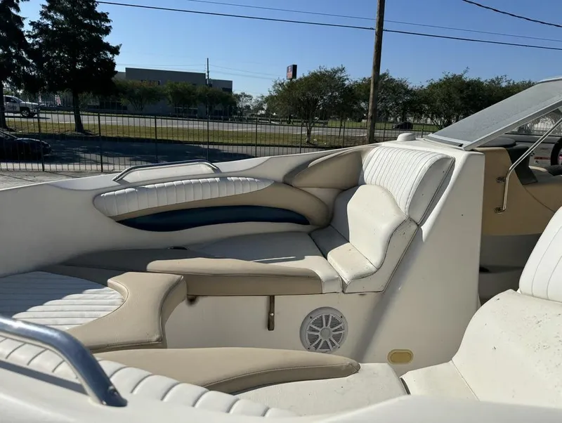 Slide: The Image of Glastron GXL 235 2007 - 10