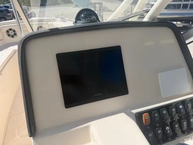 Slide: The Image of Grady-White Freedom 235 2024 - 11