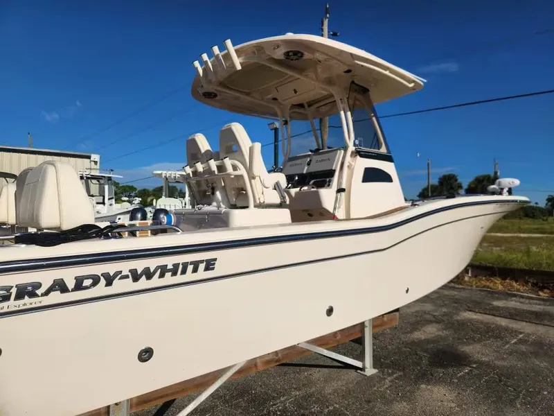 Slide: The Image of Grady-White 281 Coastal Explorer 2024 - 5