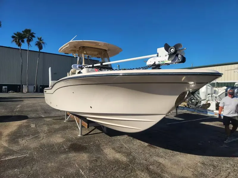 Slide: The Image of Grady-White 281 Coastal Explorer 2024 - 6