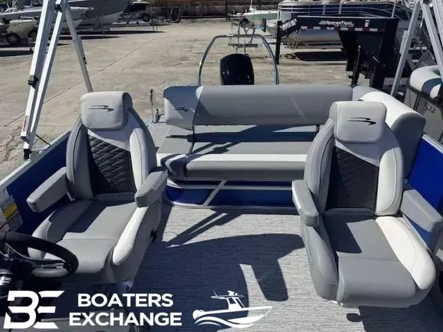 Slide: The Image of Bennington 21SSB 2026 - 4