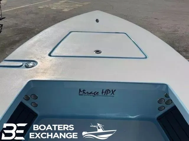 Slide: The Image of Maverick 17 HPX-V 2026 - 10