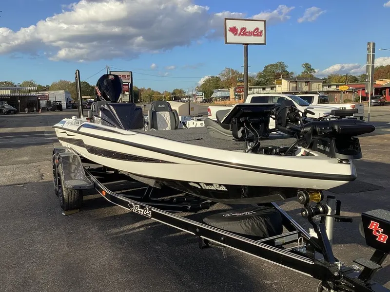 Slide: The Image of Bass Cat Cougar FTD SP 2026 - 24