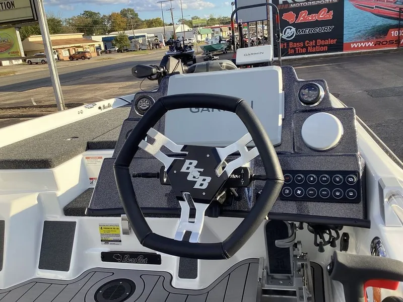 Slide: The Image of Bass Cat Cougar FTD SP 2026 - 41