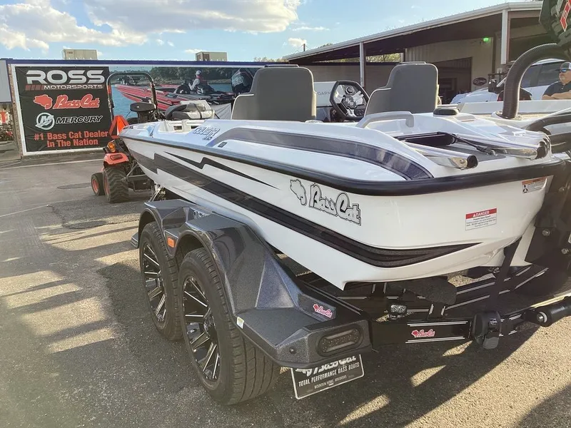 Slide: The Image of Bass Cat Cougar FTD SP 2026 - 7