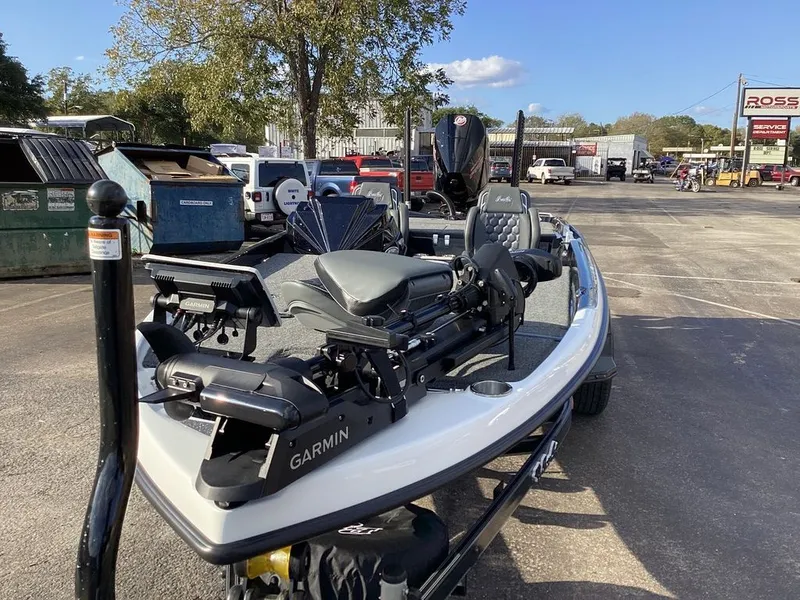 Slide: The Image of Bass Cat Cougar FTD SP 2026 - 14