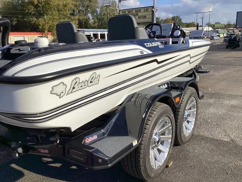 Slide: The Image of Bass Cat Cougar FTD SP 2026 - 18