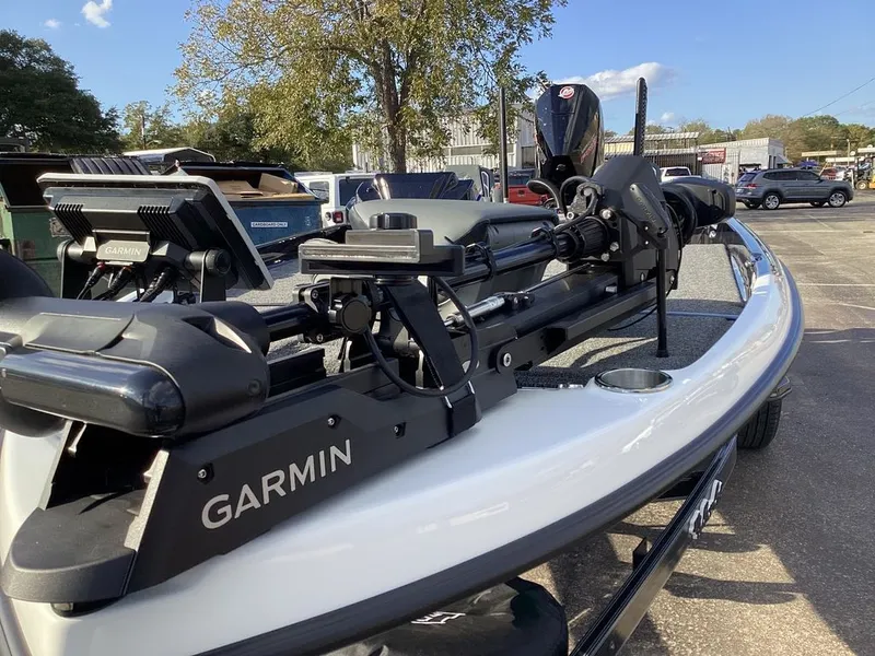 Slide: The Image of Bass Cat Cougar FTD SP 2026 - 28