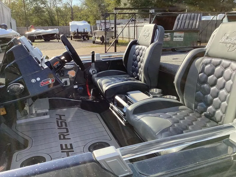 Slide: The Image of Bass Cat Cougar FTD SP 2026 - 39