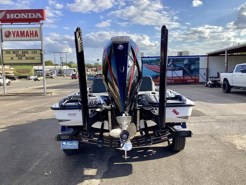 Slide: The Image of Bass Cat Cougar FTD SP 2026 - 4