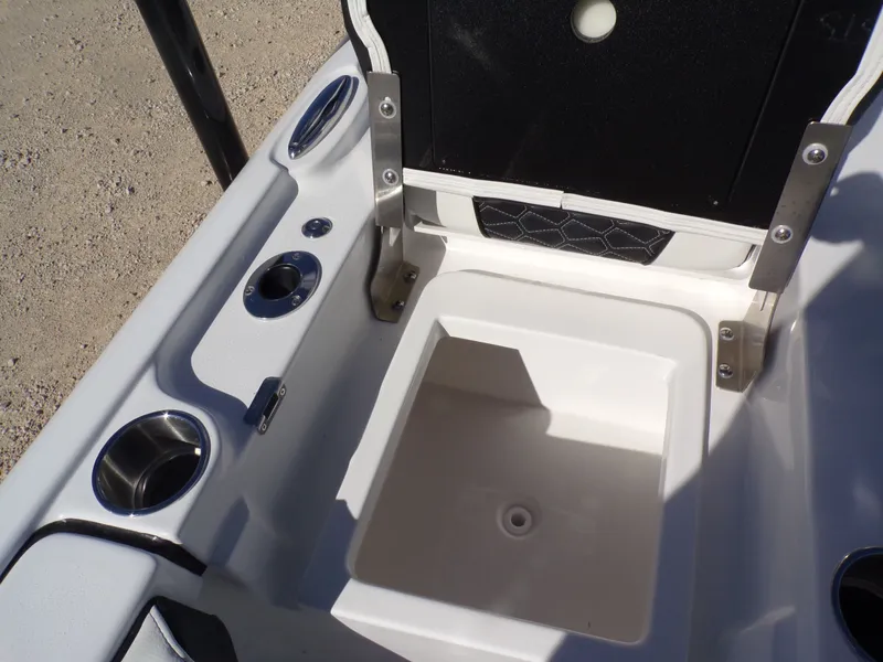 Slide: The Image of Tidewater 2500 Carolina Bay 2026 - 19