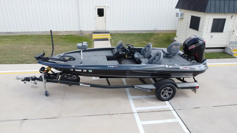 Slide: The Image of Triton 179 TrX 2023 - 12