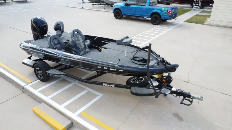 Slide: The Image of Triton 179 TrX 2023 - 17