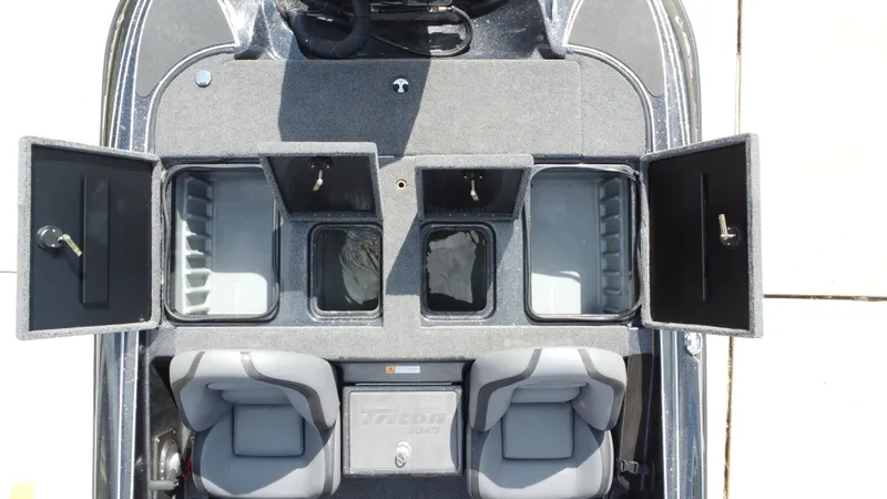 Slide: The Image of Triton 179 TrX 2023 - 28