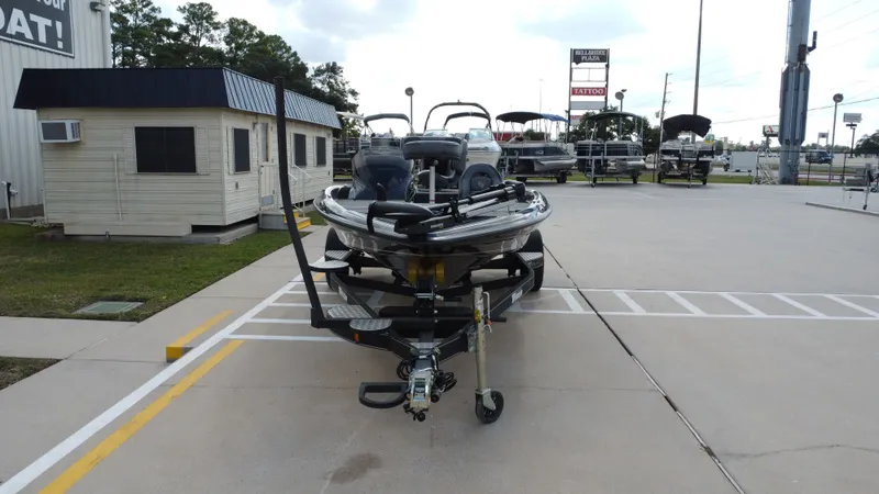 Slide: The Image of Triton 179 TrX 2023 - 9