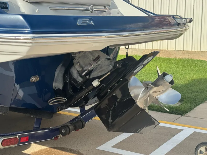 Slide: The Image of Crownline Boats Eclipse E4 2014 - 7