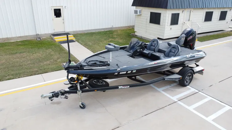 Slide: The Image of Triton 179 TrX 2023 - 11