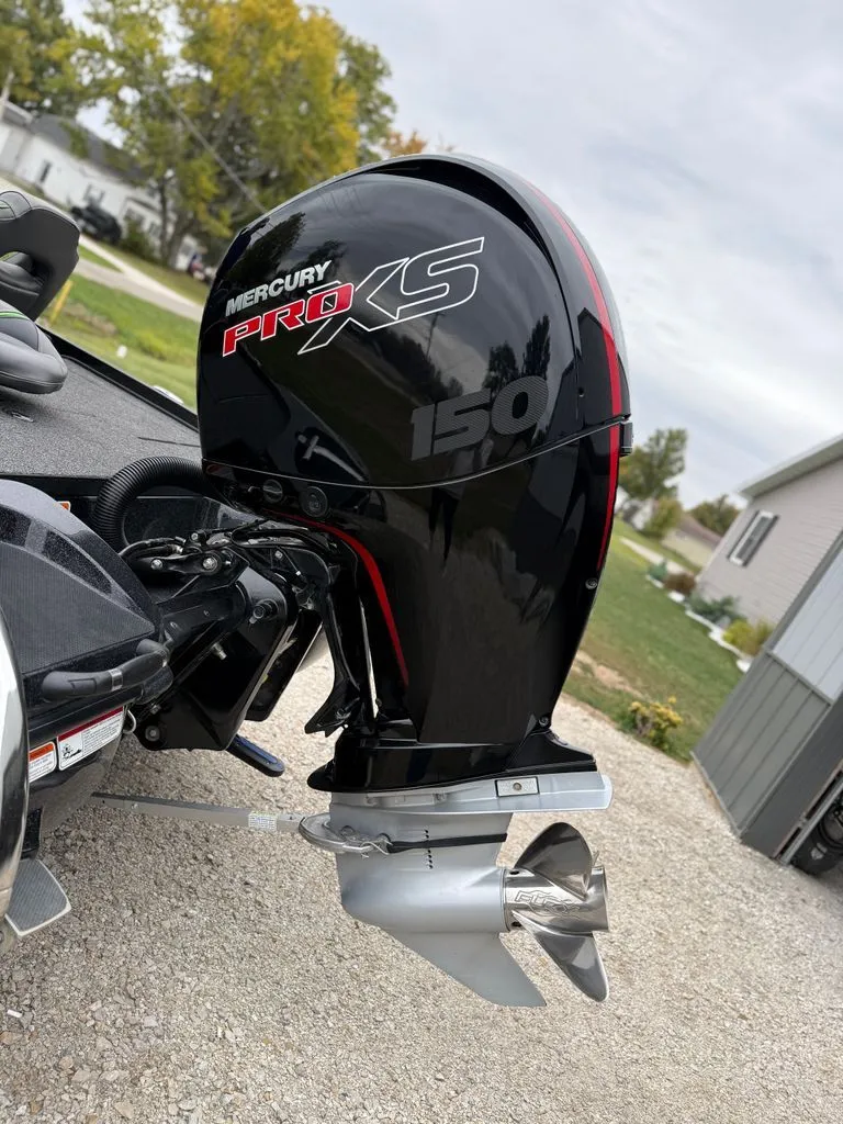 Slide: The Image of Nitro Z18 2019 - 16