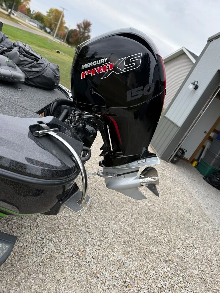 Slide: The Image of Nitro Z18 2019 - 3