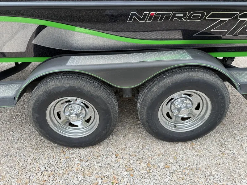 Slide: The Image of Nitro Z18 2019 - 5