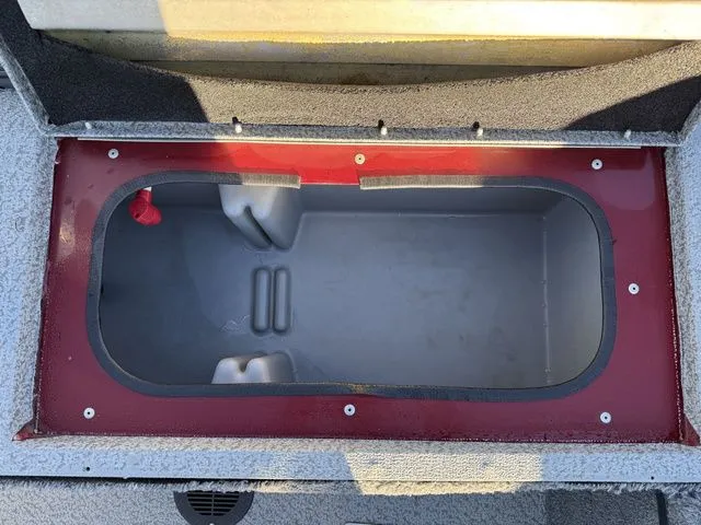 Slide: The Image of Ranger 1682VS 2018 - 9