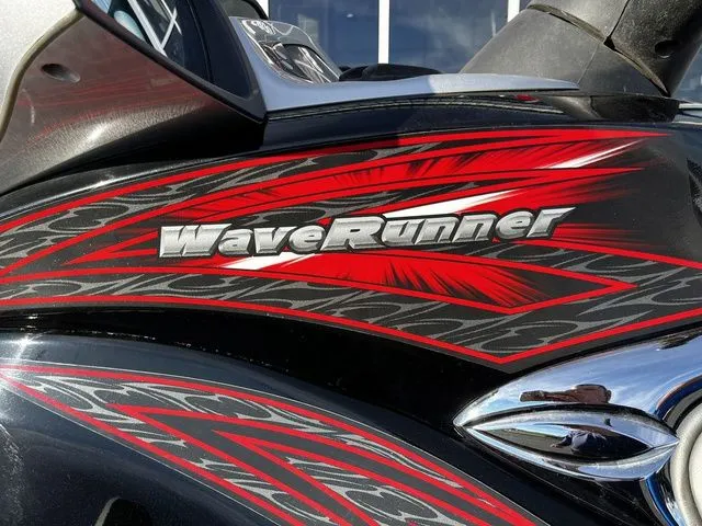 Slide: The Image of Yamaha WaveRunner® FX High Output 2007 - 8