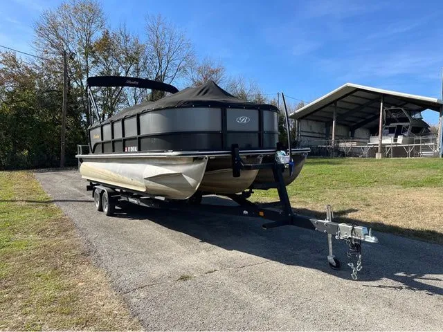 Slide: The Image of Bentley Pontoons 223 NAVIGATOR 2021 - 5