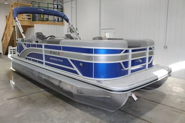 Slide: The Image of Bennington S Quad Bench 21 SSR 2025 - 3