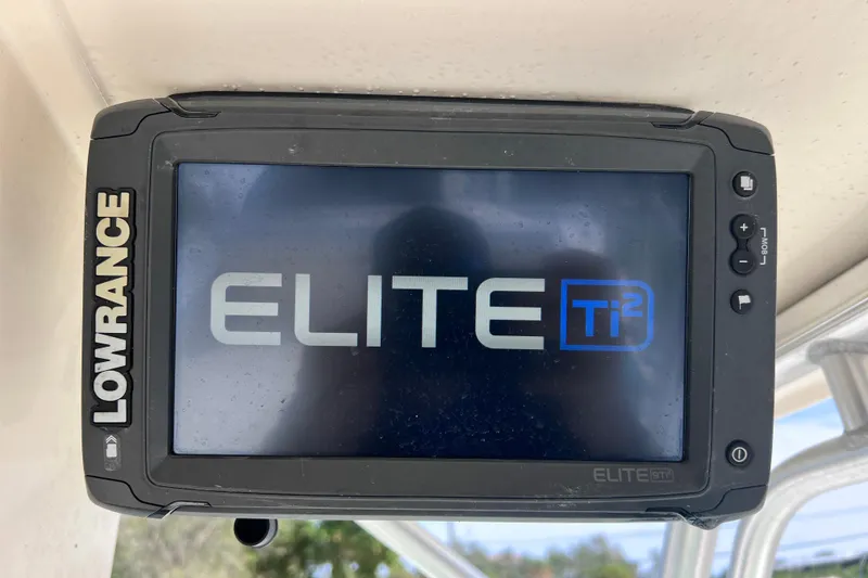 Slide: The Image of Lowrance Elite Ti² display on 2005 Parker 2510 Walkaround boat. - 33
