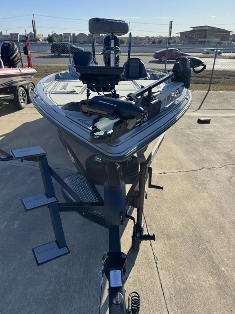 Slide: The Image of Caymas XS 21 PRO 2026 - 7