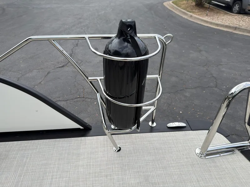 Slide: The Image of Harris Grand Mariner 230 2026 - 36