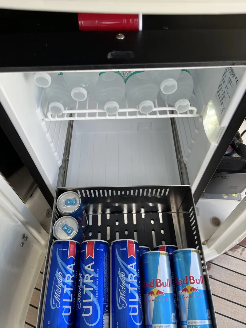 Slide: The Image of Azimut 62S 2008 - 52