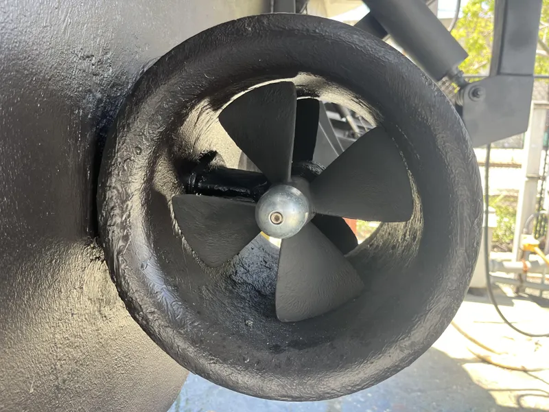 Slide: The Image of Azimut 62S 2008 - 62