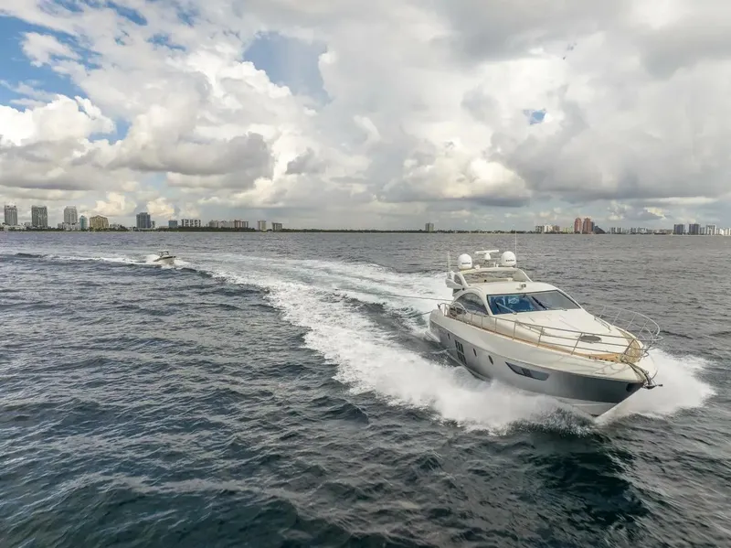 Slide: The Image of Azimut 62S 2008 - 72