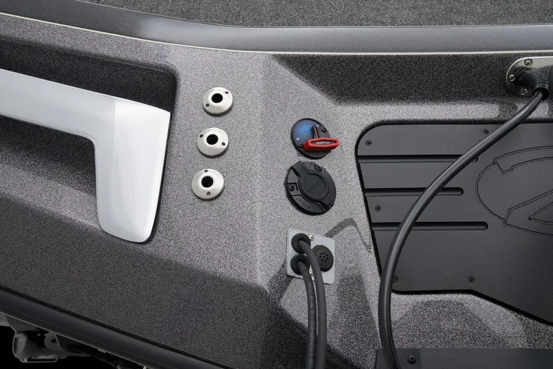 Slide: The Image of Ranger Z521 2026 - 65